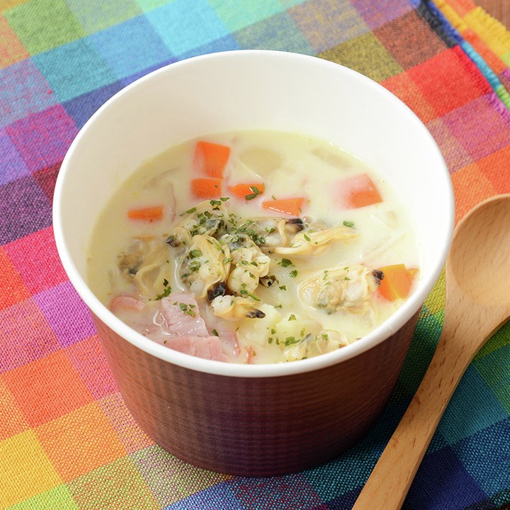 ローソン たんぱく質が摂れるクラムチャウダー