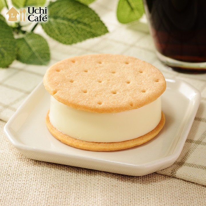 ローソン ウチカフェ LAWSON ウチカフェスイーツ コンビニスイーツ チーズケーキ 今日のおやつ おやつタイム おやつの時間 sweets instasweet sweetsgram dessert dessertgram instadessert japanesefood instagood foodstagram foodpics