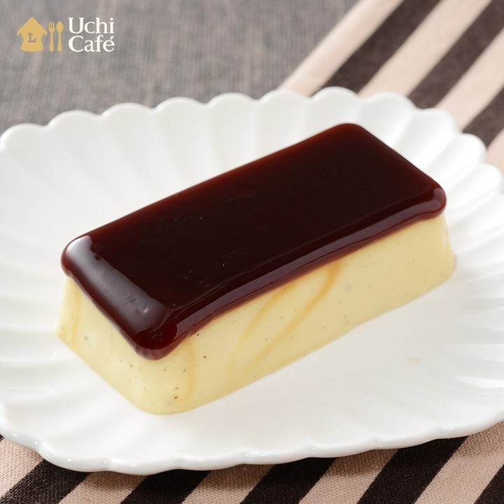 バニラ香るもっちりプリン エスプレッソカラメル仕立て