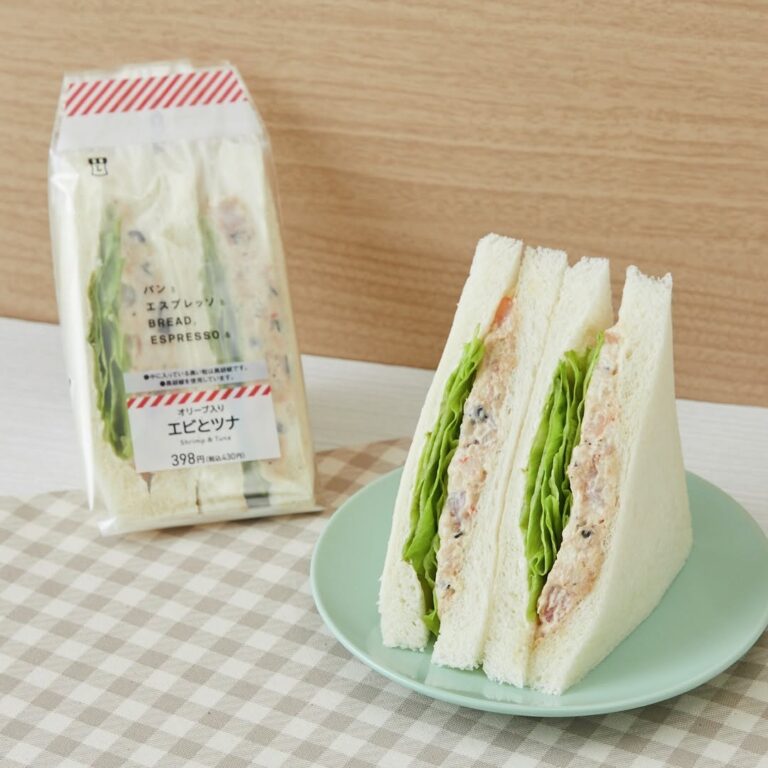 ローソン パンとエスプレッソと サンドイッチ エビ ツナ オリーブ LAWSON パン コンビニパン パンスタグラム パンのある暮らし パン活 朝食 朝ごパン ランチ bread lunch cafe japanesefood instagood foodstagram foodpics