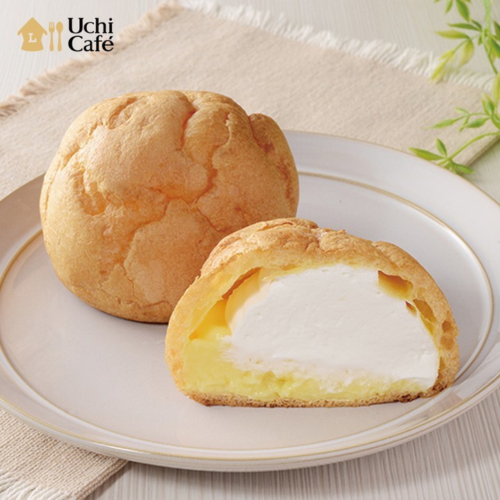 クリームたっぷり大きなツインシュー