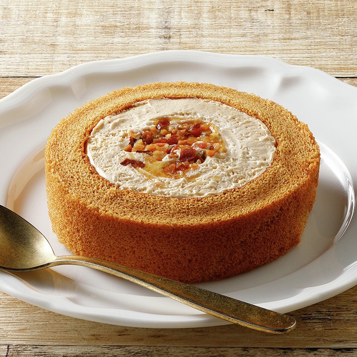 黒糖＆紅茶プレミアムロールケーキ 多良間島黒糖使用