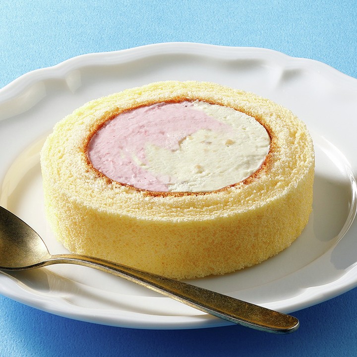 ババヘラ風プレミアムロールケーキ（苺×バナナ）