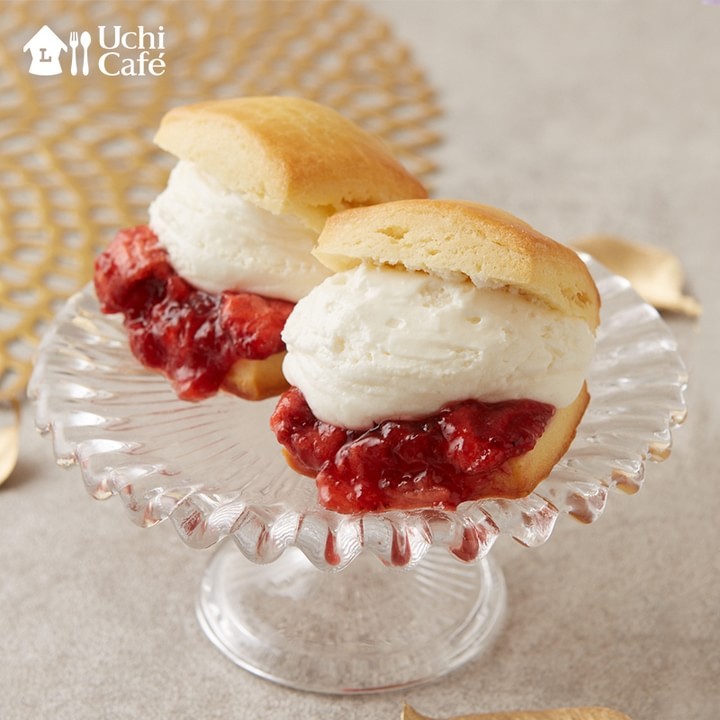 ローソン ウチカフェ LAWSON ウチカフェスイーツ スコーン スコーンサンド いちご コンビニスイーツ 今日のおやつ おやつタイム おやつの時間 sweets instasweet sweetsgram dessert dessertgram instadessert japanesefood instagood foodstagram foodpics