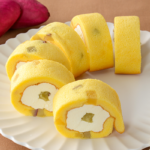 ごろっとした焼き芋のもち食感ロール(紅はるか)